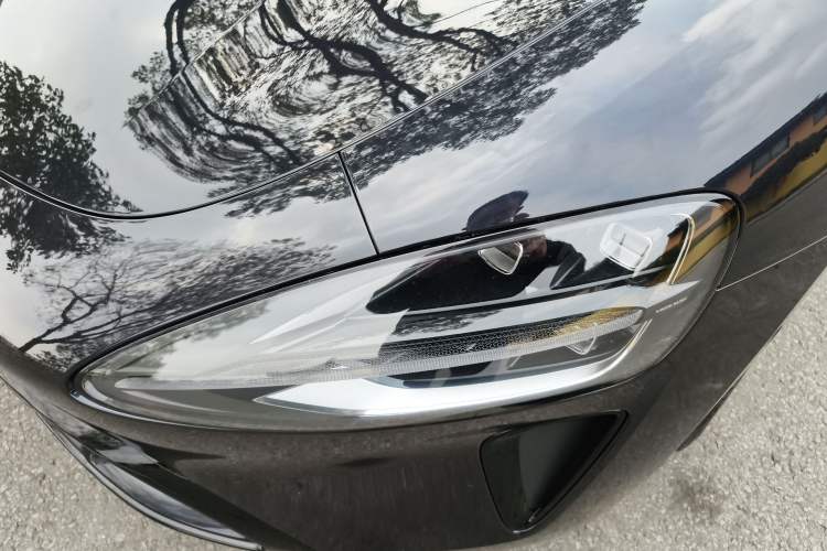 Used Xiaomi Auto SU7 2024 Four-Wheel Drive Ultra-Long Range Advanced Intelligent Driving Max Edition
