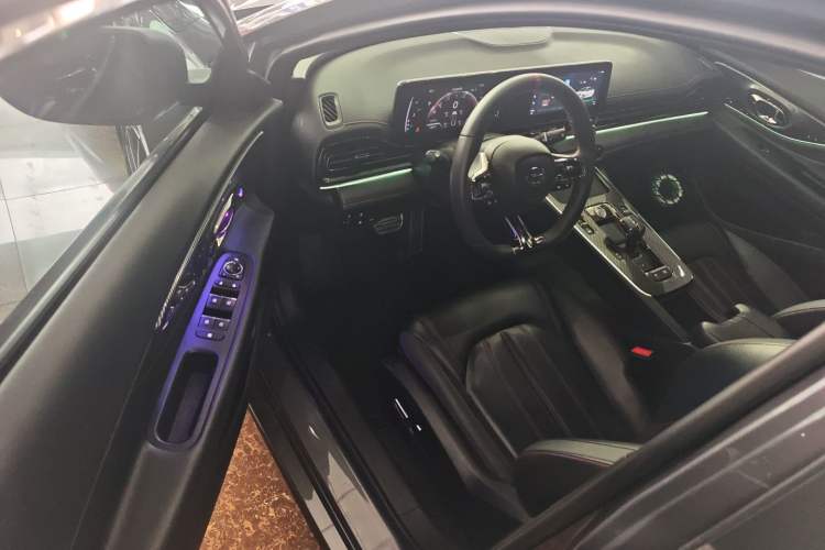 Used GAC Trumpchi EMPOW 2021 270T DCT J15 Version