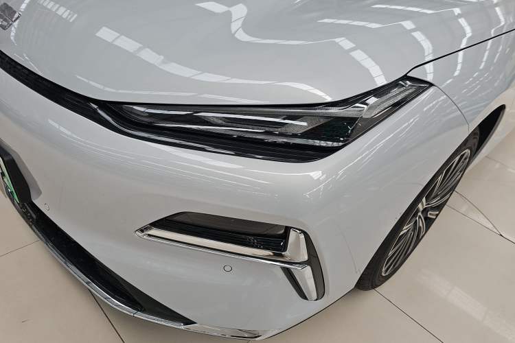 Used Geely Galaxy 8 2025 130km EM-i Flagship Edition Left Front Headlight