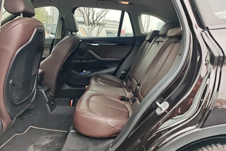 Used BMW X1 2016 sDrive18Li Luxury Model
