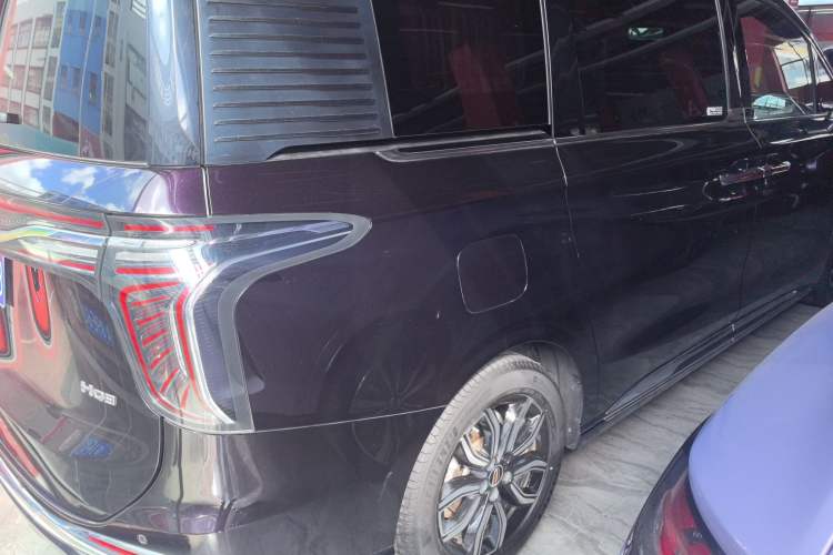 Used Hongqi HQ9 2023 2.0T Smart Connect Flagship Edition
