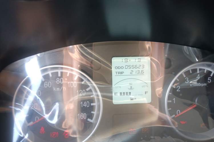 Used Jinbei T3 2015 1.3L Double-Cab Comfort Version DLCG12
