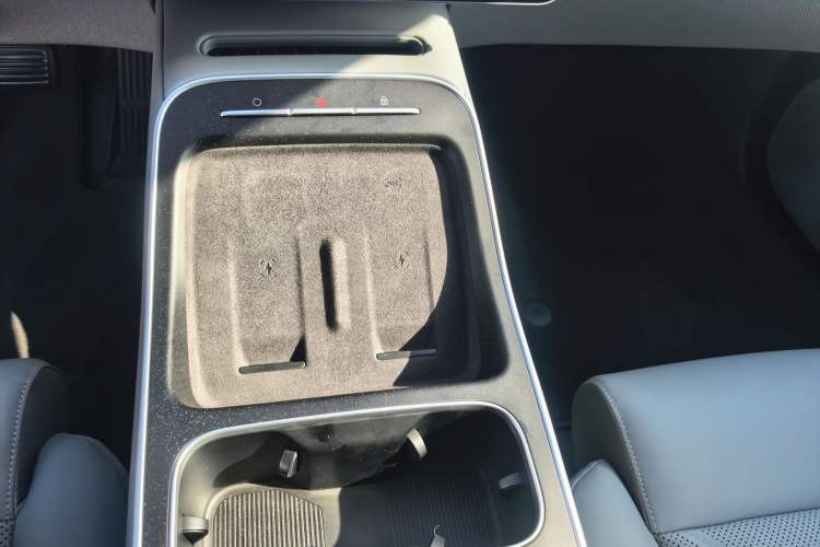 Used Nio ET5 2025 75 kWh