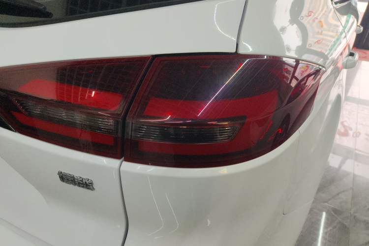 Used Geely Auto Emgrand X7 Sport 2021 1.8TD DCT Two-Wheel Drive Asian Games Edition