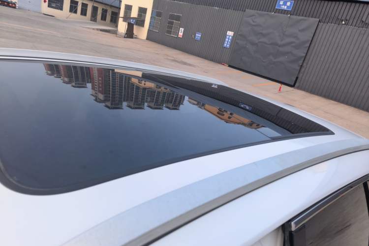 Used Zotye Domy X7 2017 Upgraded Edition 1.8T DCT Huashan Model Roof