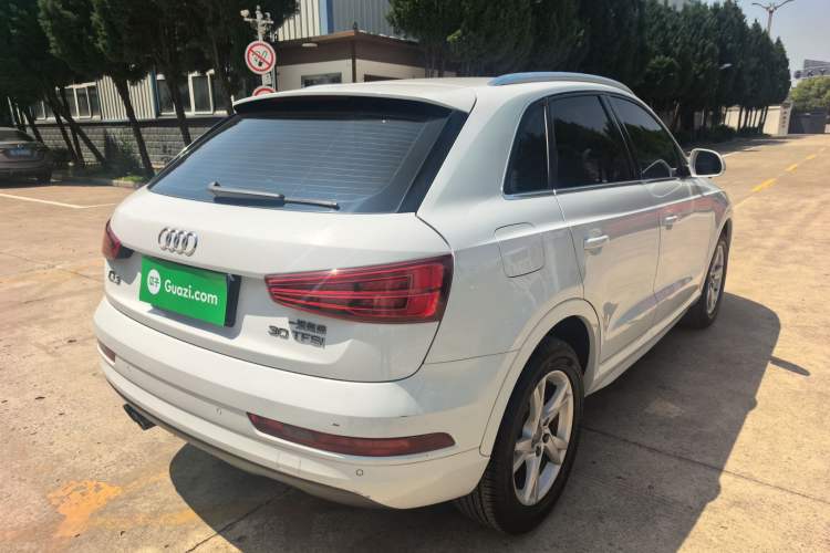 Used Audi Q3 2018 30th Anniversary Edition 30 TFSI Fashion Model Rear Right 45 Deg