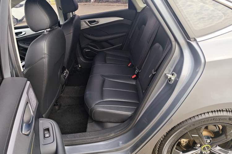 Used Roewe i6 MAX New Energy 2020 1.5T PHEV Sporty Cool Edition
