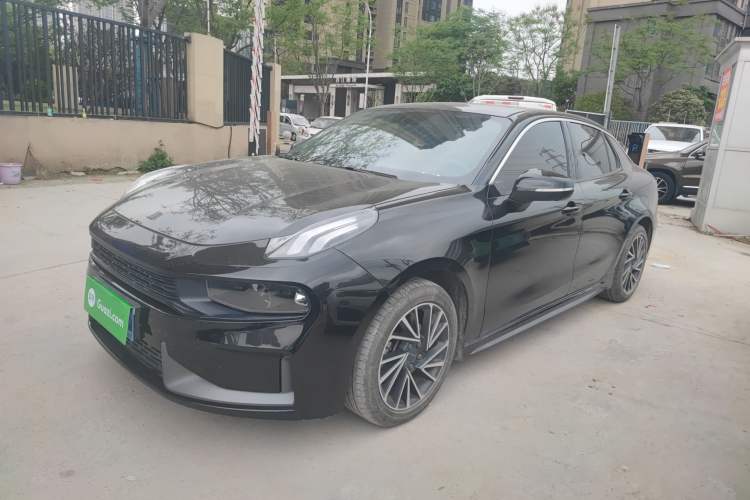 Used Lynk & Co 03 2021 2.0TD Automatic Jing Plus Exterior 1