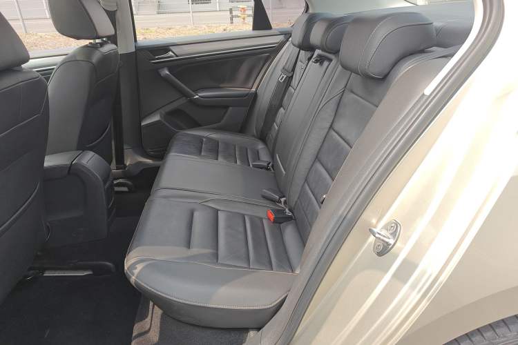 Used Volkswagen Bora 2016 1.6L Manual Comfort Model Left Rear Seat