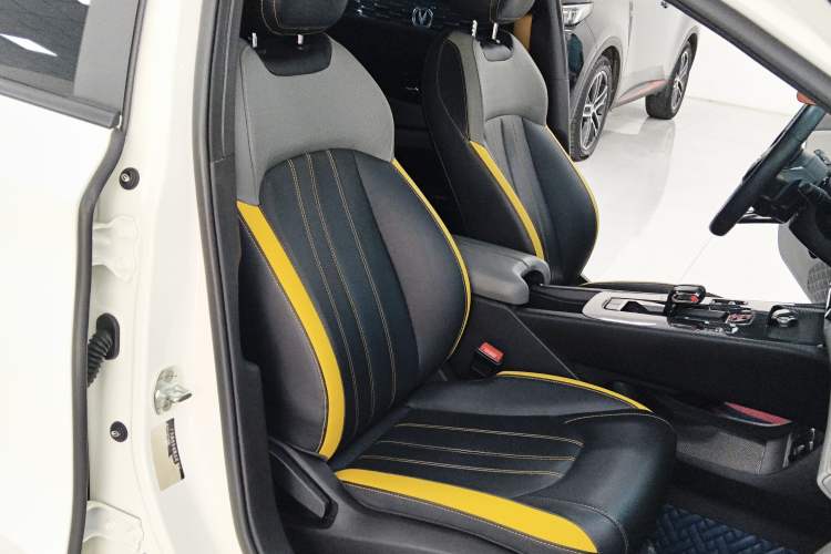 Used GAC Trumpchi EMPOW 2023 270T DCT J15 Version
