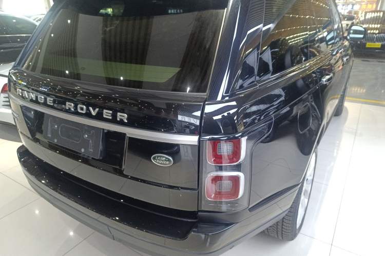 Used Land Rover Range Rover 2018 3.0 SC V6 Vogue SE Long-Wheelbase Edition
