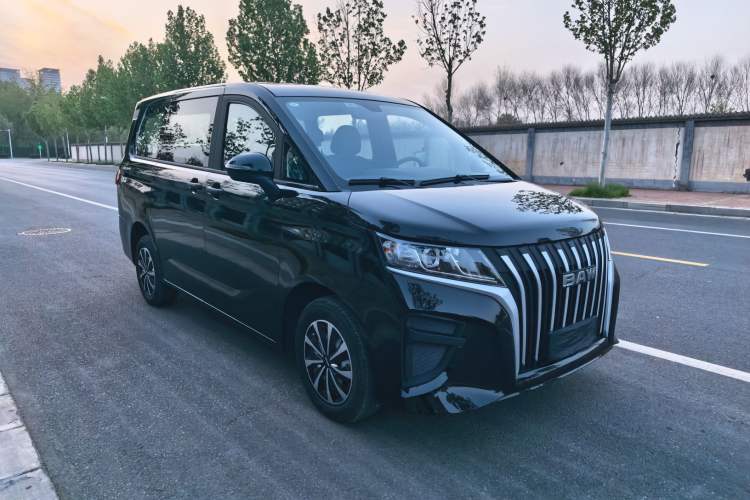 Used BAW Ruisheng Ace M7 2026 Model 1.6L Manual Standard Wheelbase Comfort 7-seater Exterior 2