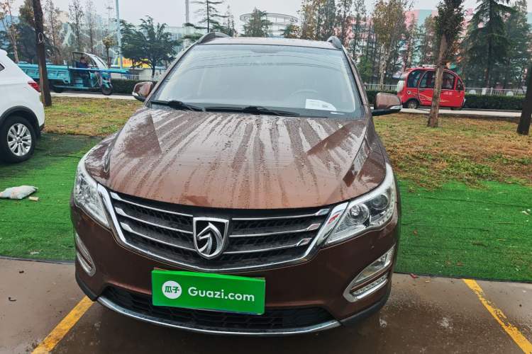 Used Baojun 560 2016 1.8L Manual Luxury Edition