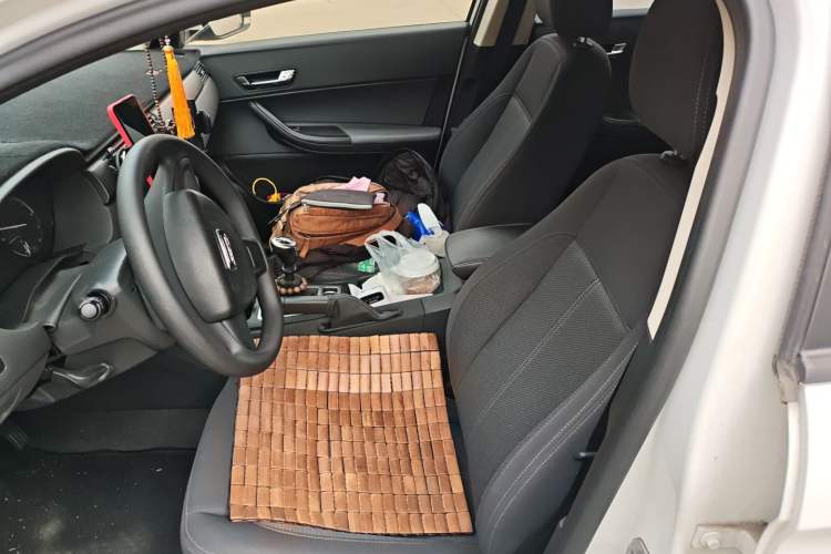 Used Qoros 3 2016 Sedan 1.6L Manual ZhiXiang Model
