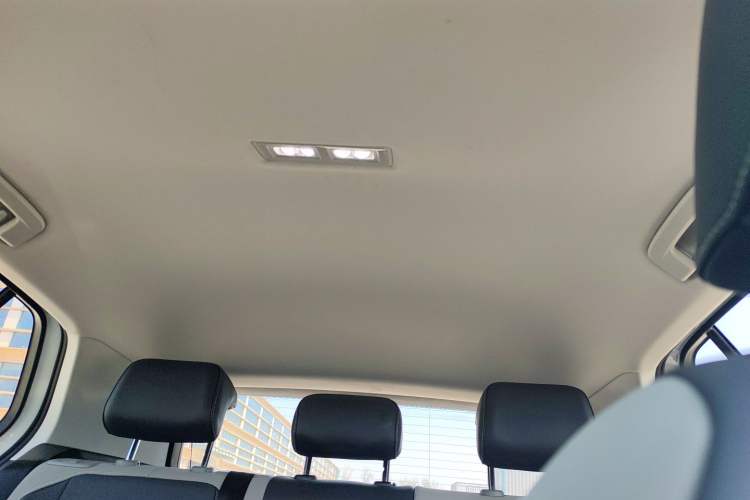 Used Volkswagen Golf 2021 280TSI DSG Pro Interior 2