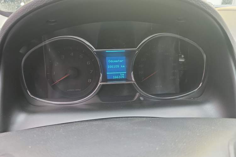 Used Chevrolet Captiva 2015 2.4L Two-Wheel Drive Urban Version 7 Seats