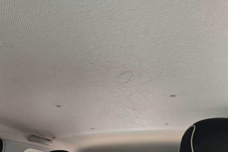 Used Wuling Hongguang MINIEV 2022 GAMEBOY 200km Gaming Edition with Lithium Iron Phosphate Headliner