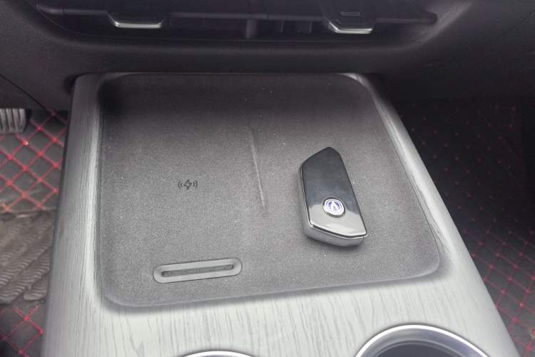 Used CHANGAN CS75 PLUS 2025 4th Generation 1.5T New Blue Whale Smart Luxury Edition