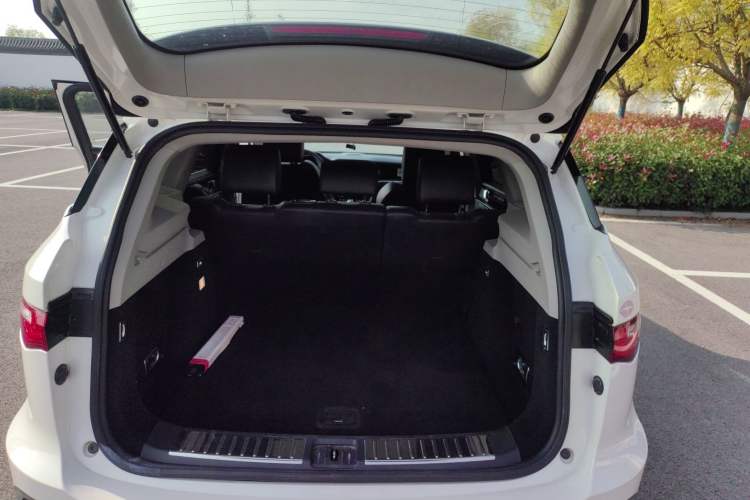 Used Zotye T700 2017 1.8T Manual Luxury Model
