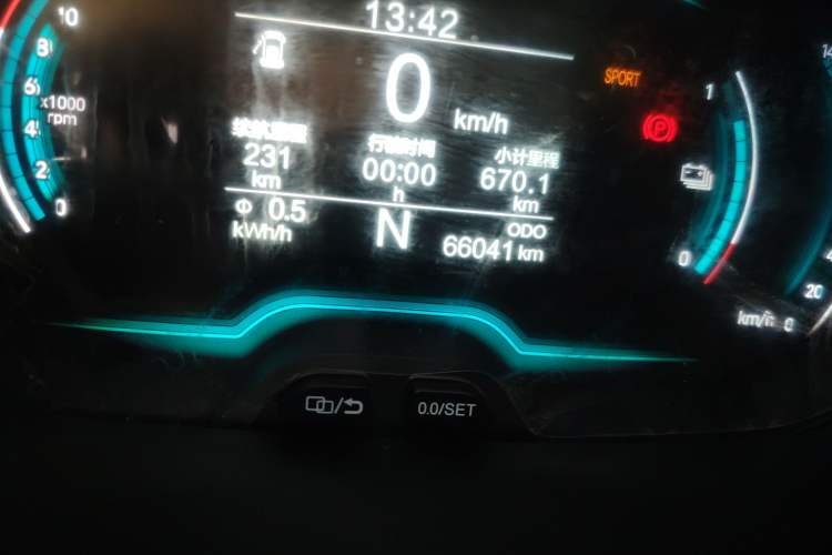 Used Chery New Energy Little Ant 2022 Sweet Pink Edition Half-Sugar Version 3-Cell Lithium 30kW 301km