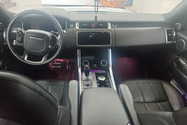 Used Land Rover Range Rover Sport 2020 3.0 L6 HSE DYNAMIC
