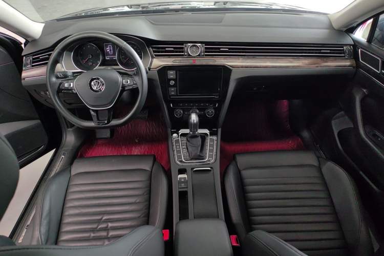 Used Volkswagen Magotan 2019 330TSI DSG Luxury Version China VI Standard
