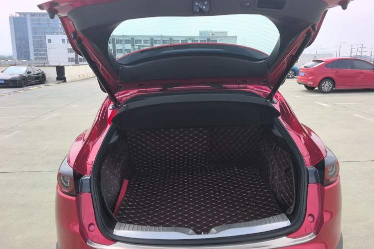 Used Mazda CX-4 2020 2.0L Automatic Two-Wheel Drive Blue Sky Leading Edition