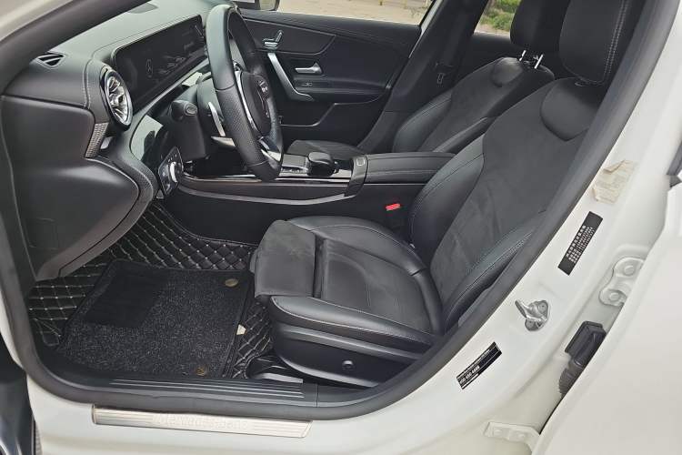 Used Mercedes-Benz A-Class 2021 A 200 L Sport Sedan Fashion Model Left Front Seat