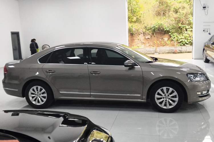 Used Volkswagen Passat 2015 1.8TSI DSG Prestige Edition