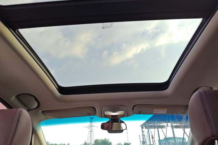 Used Buick GL6 2018 18T 6-Seater Luxury Model
