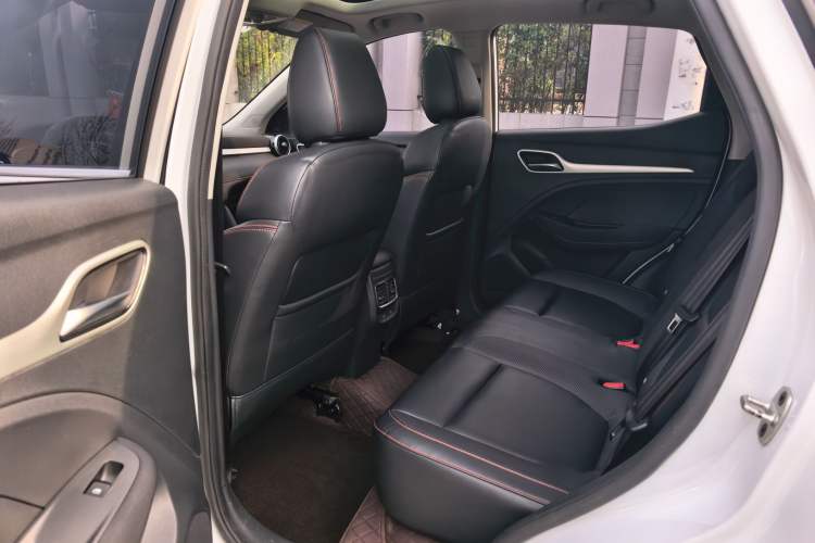 Used MG ZS 2020 180 DVVT Automatic Lite Interior 3