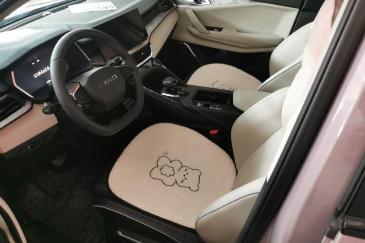 Used Lynk & Co 06 2023 Remix 1.5T Shero