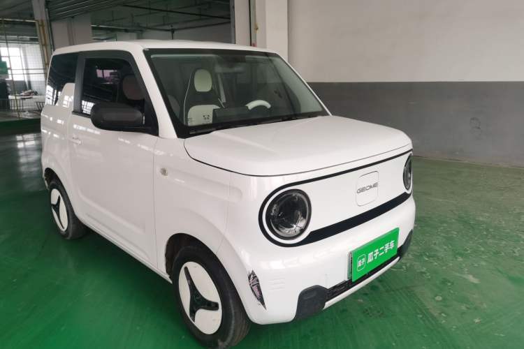 Used Geely Galaxy Panda 2023 Panda Mini 120km Super Cute Bear