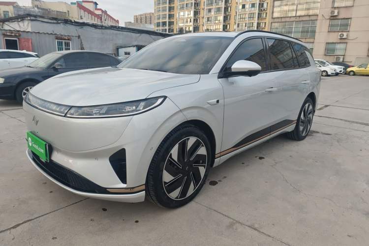 Used Dongfeng eπ eπ008 2024 210Max Range-Extended Version 6 Seats
