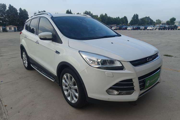 Used Ford Kuga 2015 2.0L GTDi Four-Wheel Drive Prestige Model