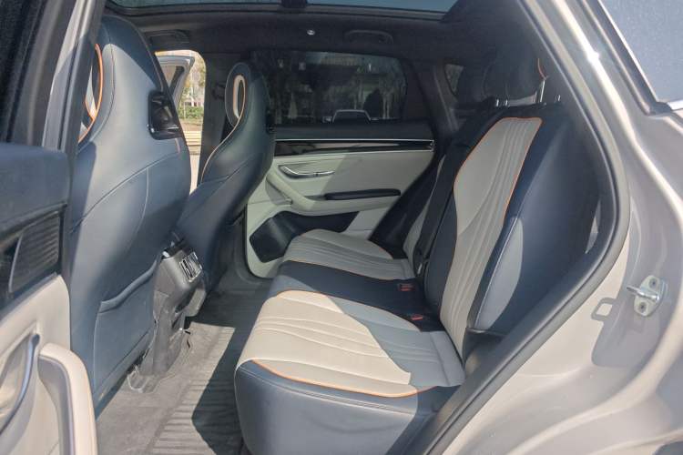 Used BYD Song PLUS New Energy 2024 HONOR Edition DM-i 71km Luxury Model