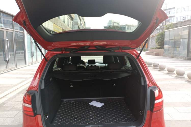 Used Mercedes-Benz B-Class 2017 B 200 Fashion Model
