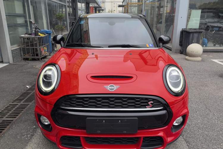 Used MINI MINI 2018 2.0T COOPER S Racing Edition 5-door model