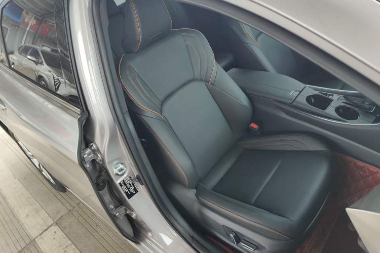 Used Toyota Avalon 2024 2.0L Premium Edition