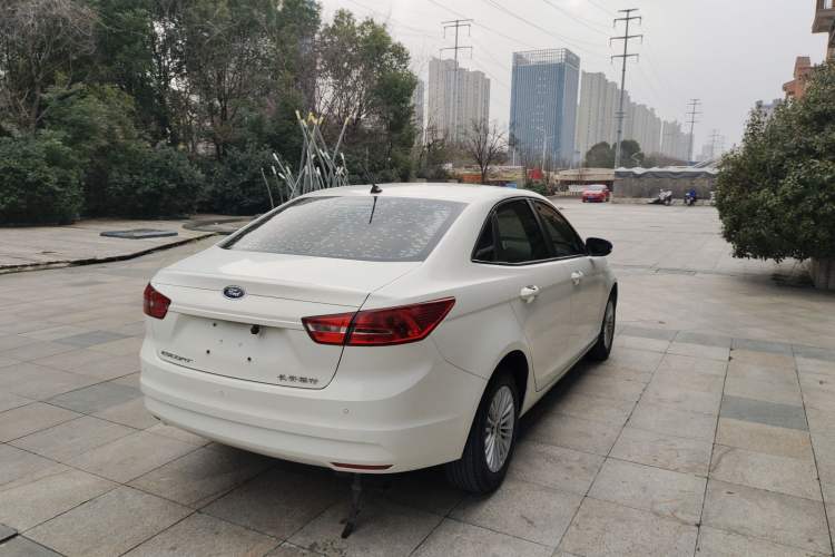 Used Ford Escort 2017 Revised Version 1.5L Automatic Comfort Edition
