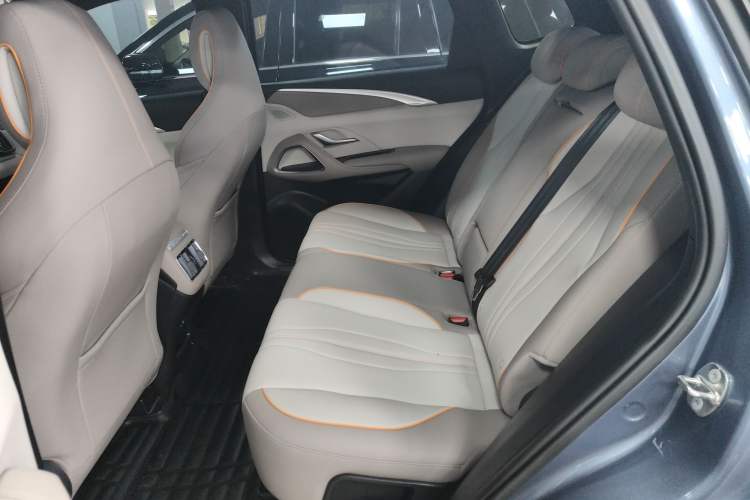 Used BYD Song Pro New Energy 2023 Champion Edition DM-i 71KM Navigation Model