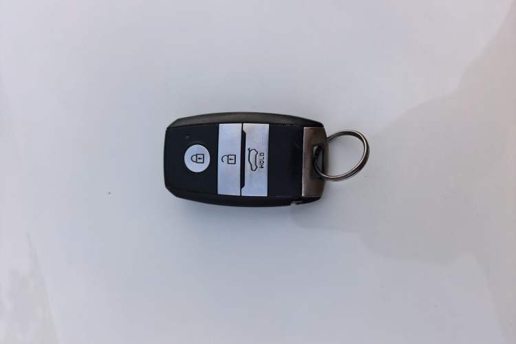 Used Land X7 2016 2.0T Panoramic Prestige Edition Interior 4