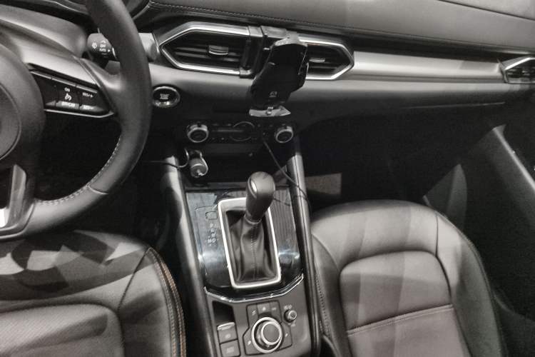 Used Mazda CX-5 2020 Revised Version 2.0L Automatic Two-Wheel Drive Smart Type Gear Lever