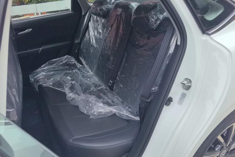 Used CHANGAN Eado 2025 Blue Whale 1.5T 500Bar Prestige Model
