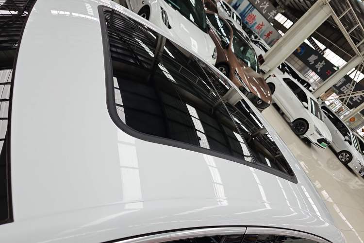 Used BYD Han 2020 EV Long-Range Luxury Model
