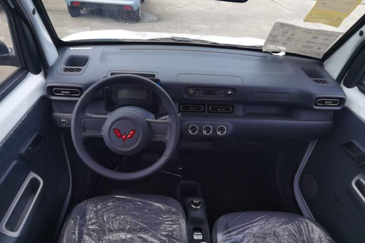 Used Wuling Zhiguang New Energy 2025 Standard Model