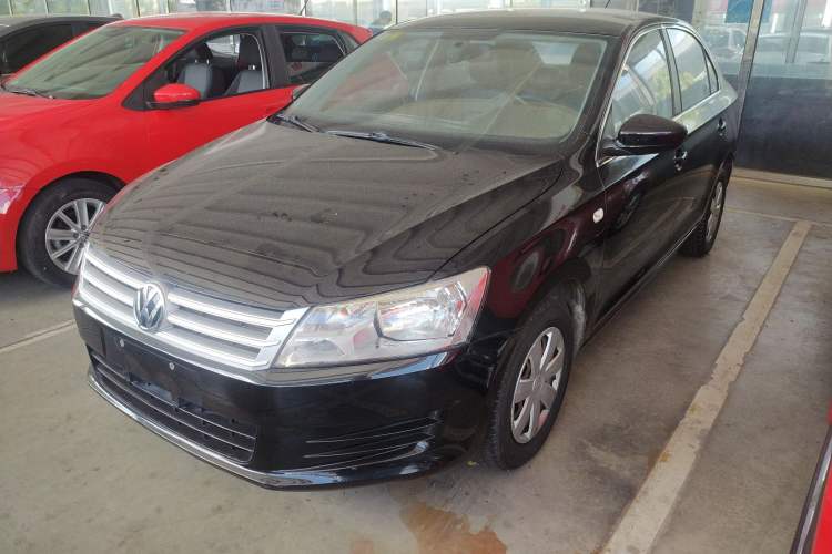 Used Volkswagen Santana 2015 1.6L Manual Fashion Edition