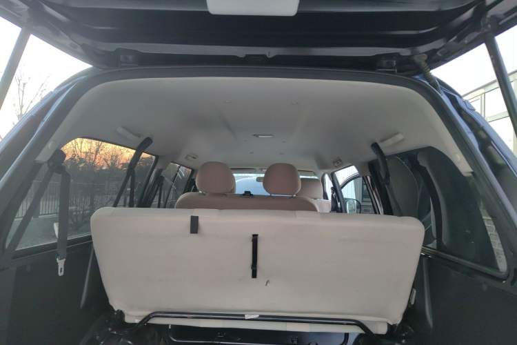 Used FORTHING Lingzhi 2019 M5L 1.6L 7-Seater Base Model China VI Standard