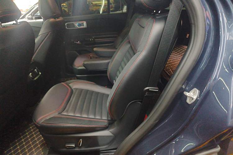 Used Ford Explorer 2023 EcoBoost 285 4x4 ST-LINE 6-Seater