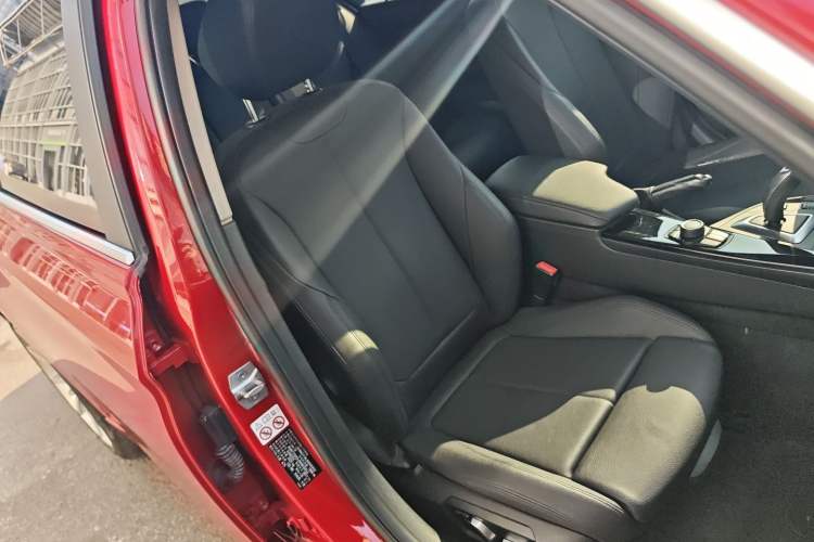 Used BMW 3 Series 2018 320Li Fashion Model